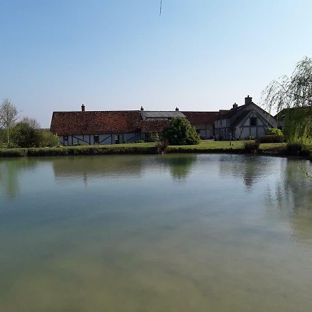 La Belviniere Chambres Et Table D'Hotes Tour-en-Sologne Exterior photo