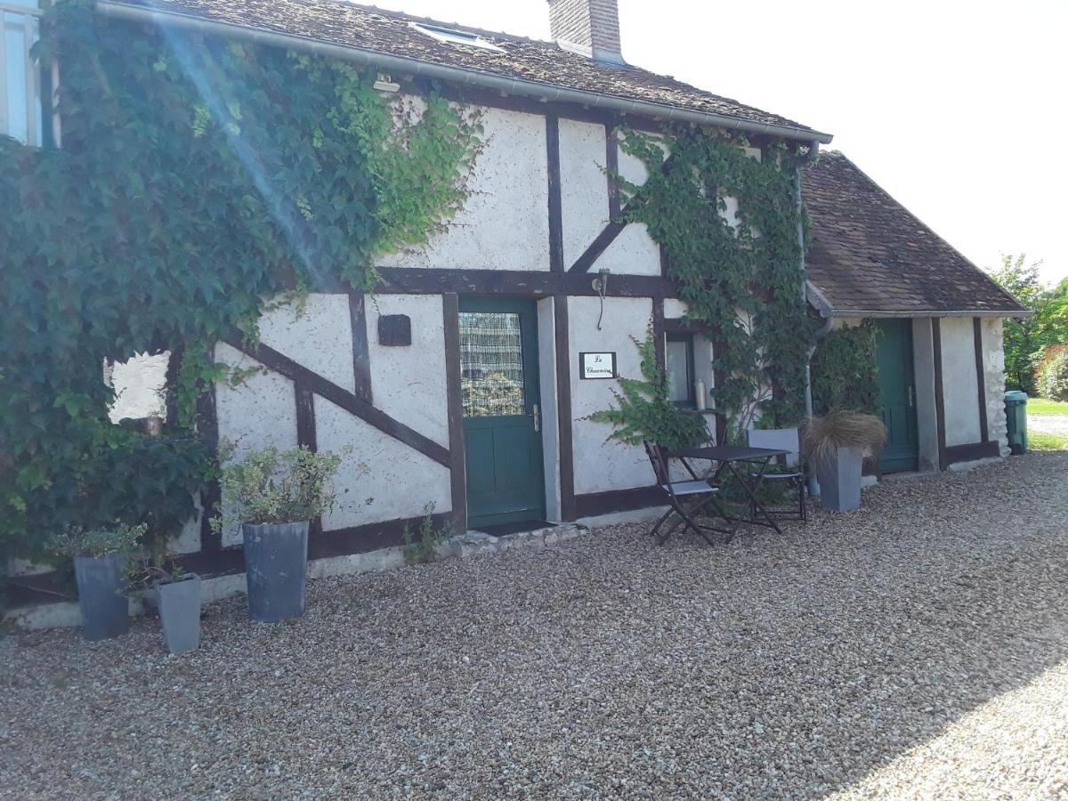 La Belviniere Chambres Et Table D'Hotes Tour-en-Sologne Exterior photo