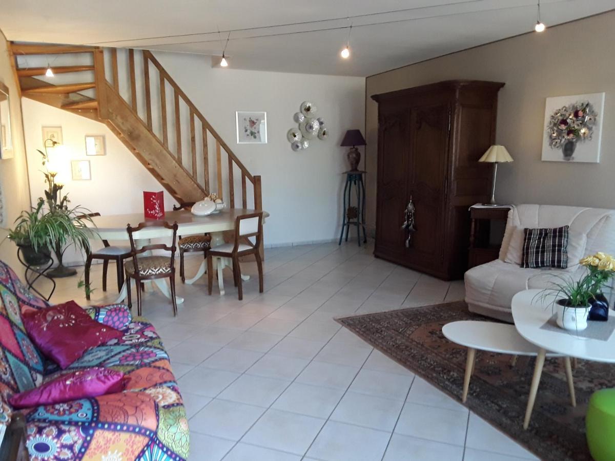 La Belviniere Chambres Et Table D'Hotes Tour-en-Sologne Exterior photo